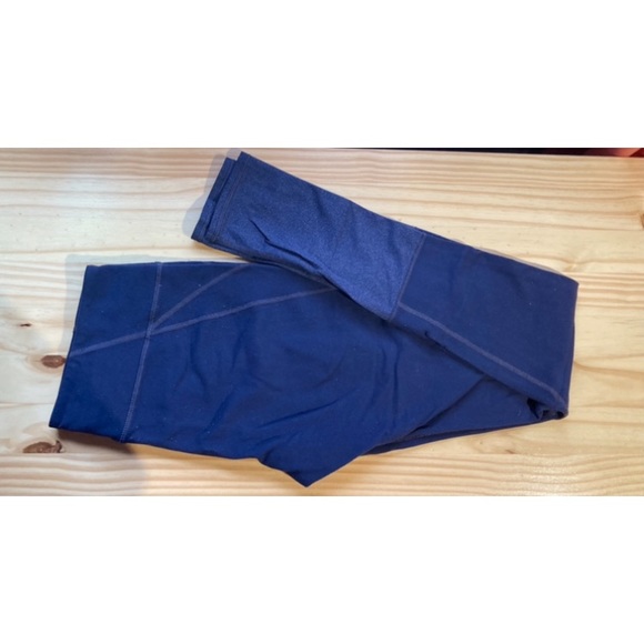 Athleta Full Length Leggings Size M - Picture 1 of 5